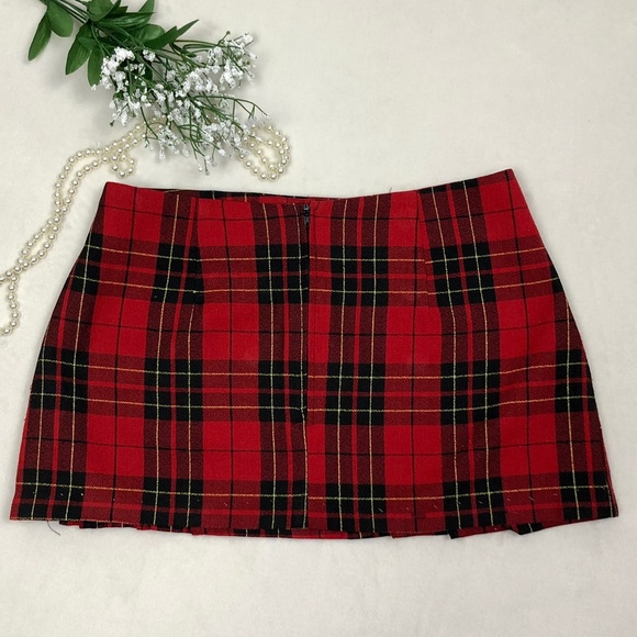 90s high to mid rise red tartan pleated mini skirt - Picture 3 of 4